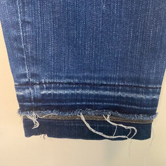 WHBM The Slim Ankle Jeans Skinny Mid Rise Dark Blue Western Jeweled Size 2 - Picture 4 of 16